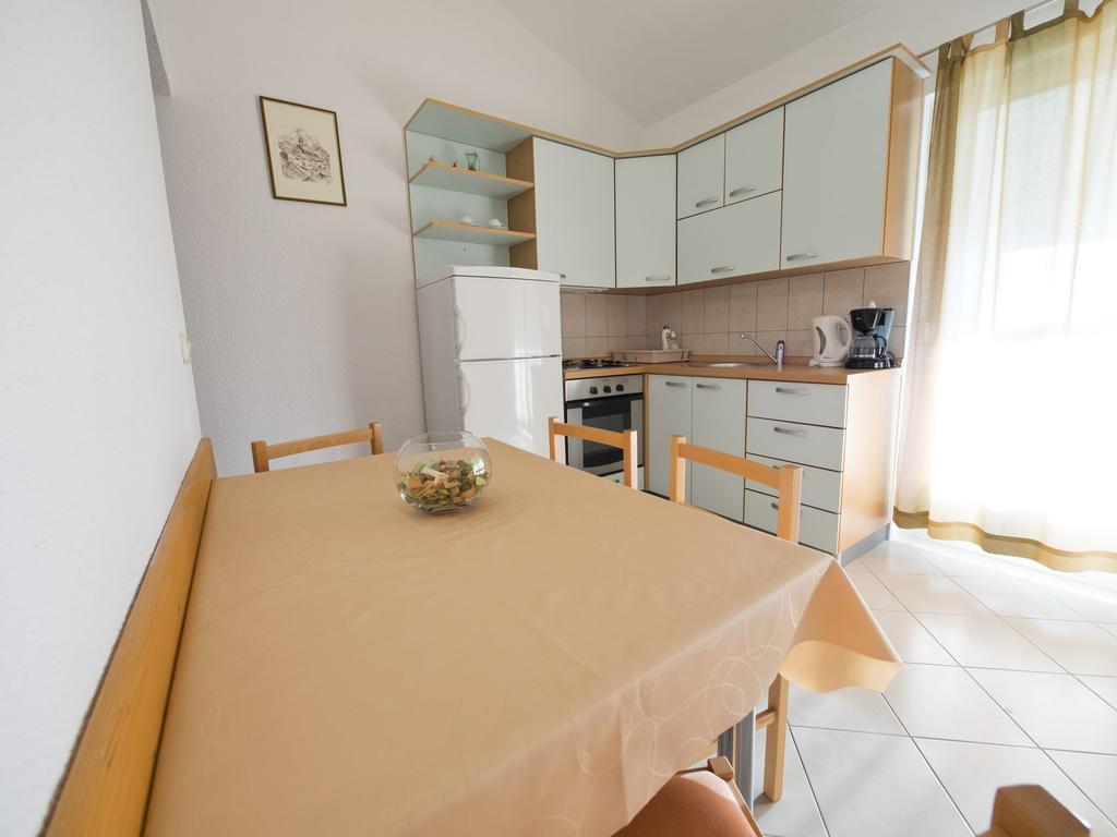 Apartments Ante-Gojko Grebastica Bilik gambar